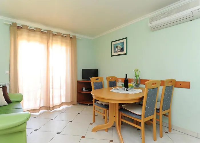Apartmani Villa Elvira