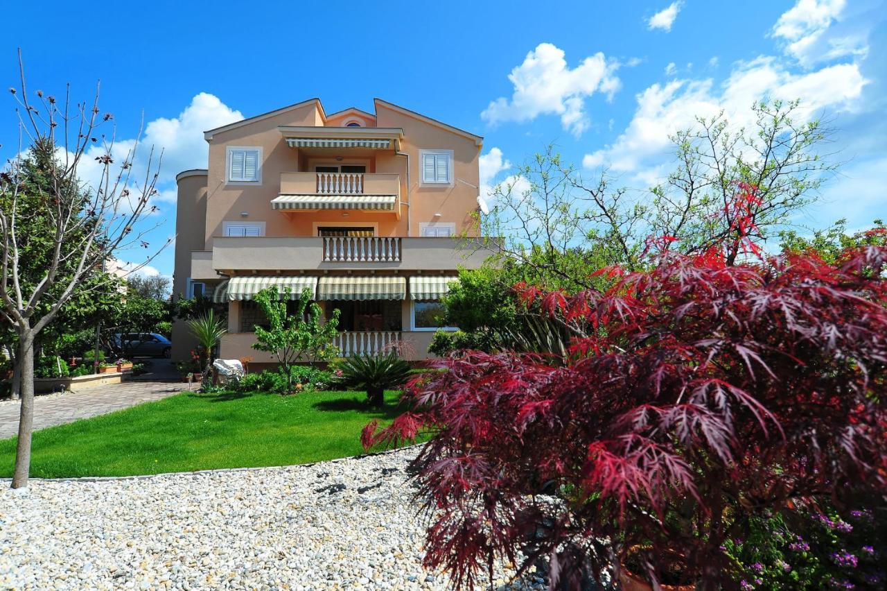 Apartma Elvira
