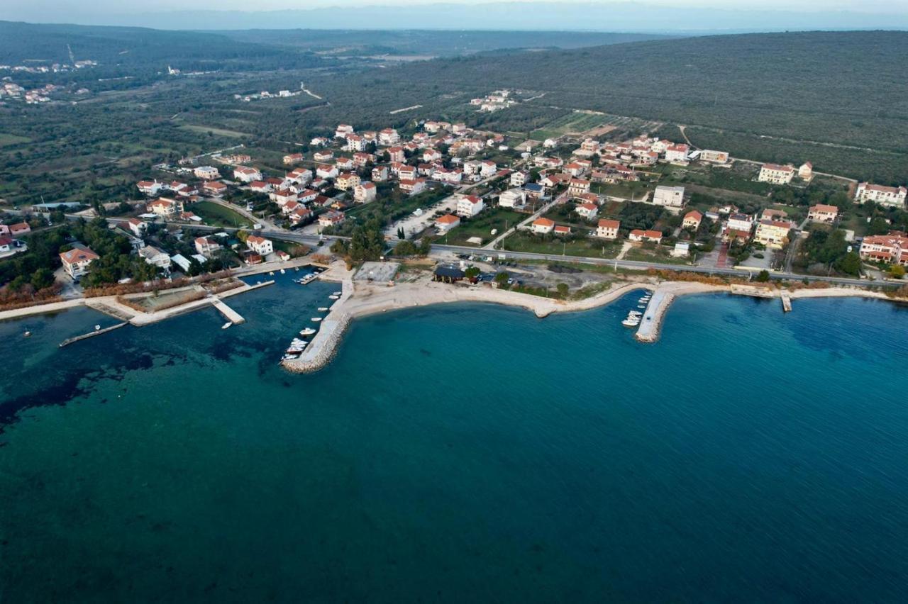 Apartma Elvira Sukosan